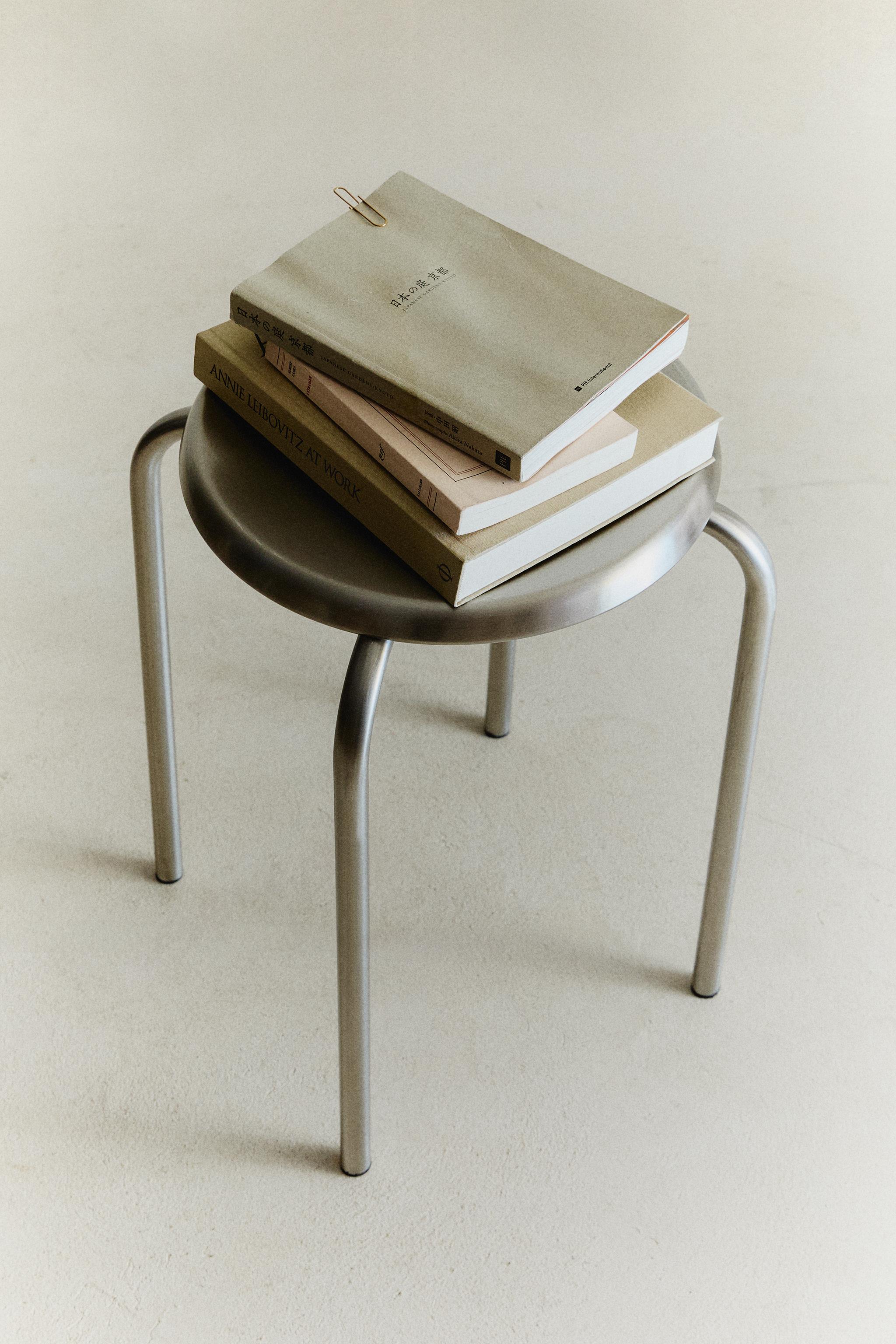 STAINLESS STEEL STOOL